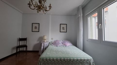 Foto 5 de Piso de alquiler en Gijón - Cl Saavedra, Llano, Gijón