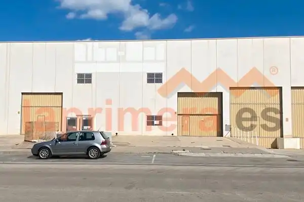 Industrial building to rent in Riba-roja de Túria
