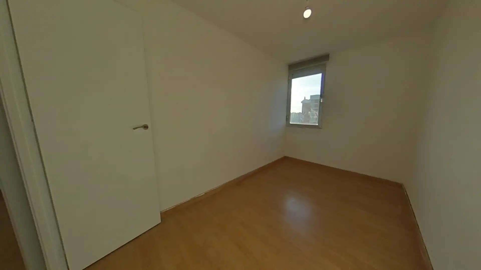 Habitación de Piso en venta en L'Hospitalet de Llobregat con Parquet