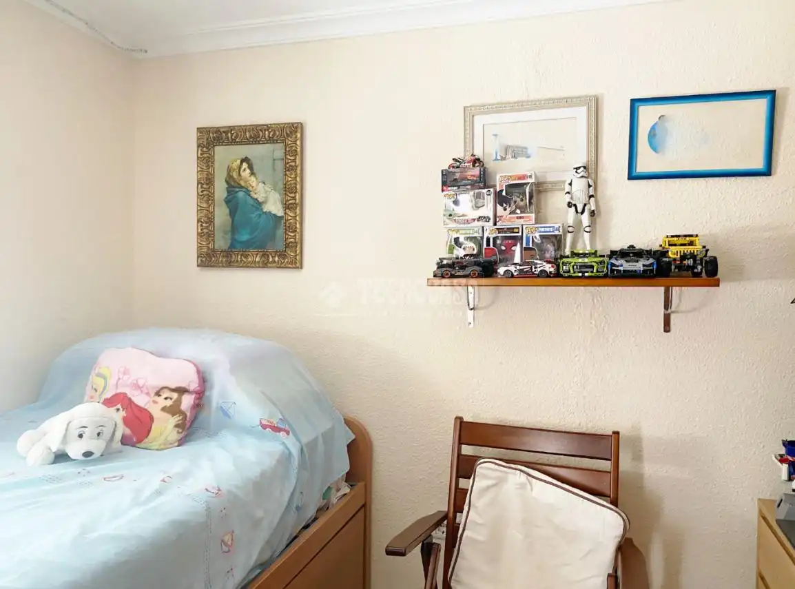 Habitación de Piso en venta en Sevilla con Aire acondicionado y Amueblado