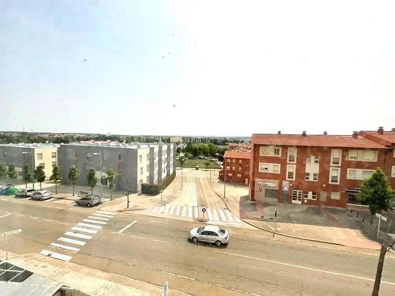 Adossat amb terrassa en venda a Calle del Bastión, imagen 18