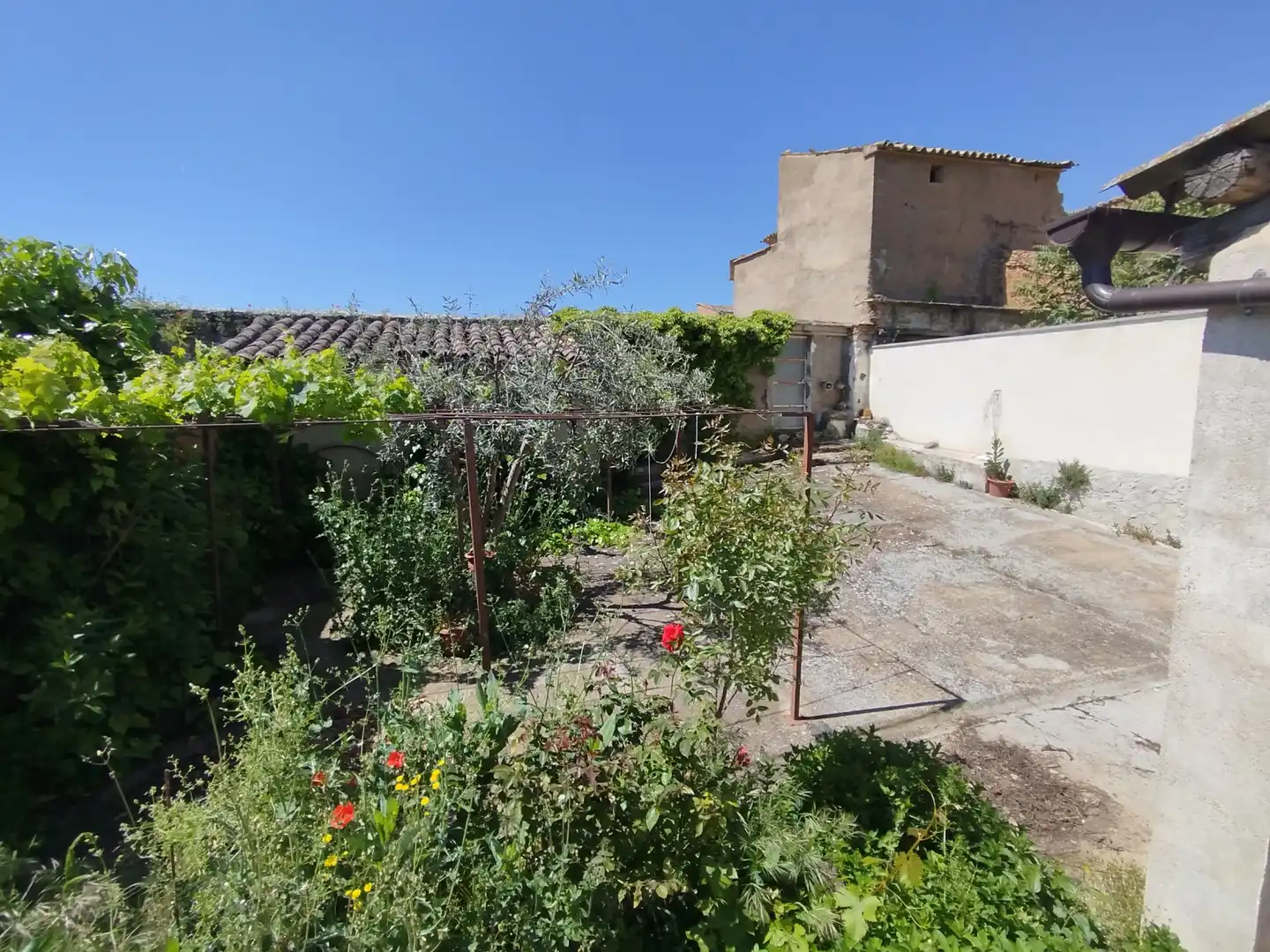 Garden of Country homes for sale in Peralta de Calasanz  with Heating, Terrace and Storage room