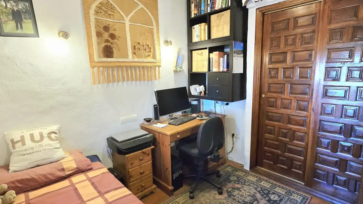 Casa rústica amb jardí en venda a Cómpeta, imagen 31