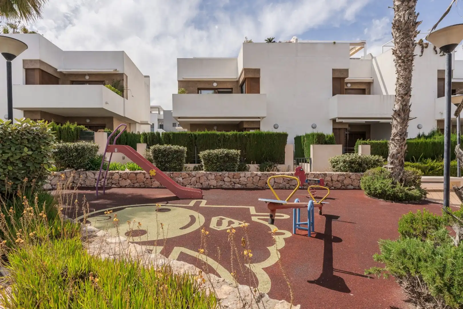 Vista exterior de Piso en venta en Orihuela con Aire acondicionado, Jardín privado y Terraza