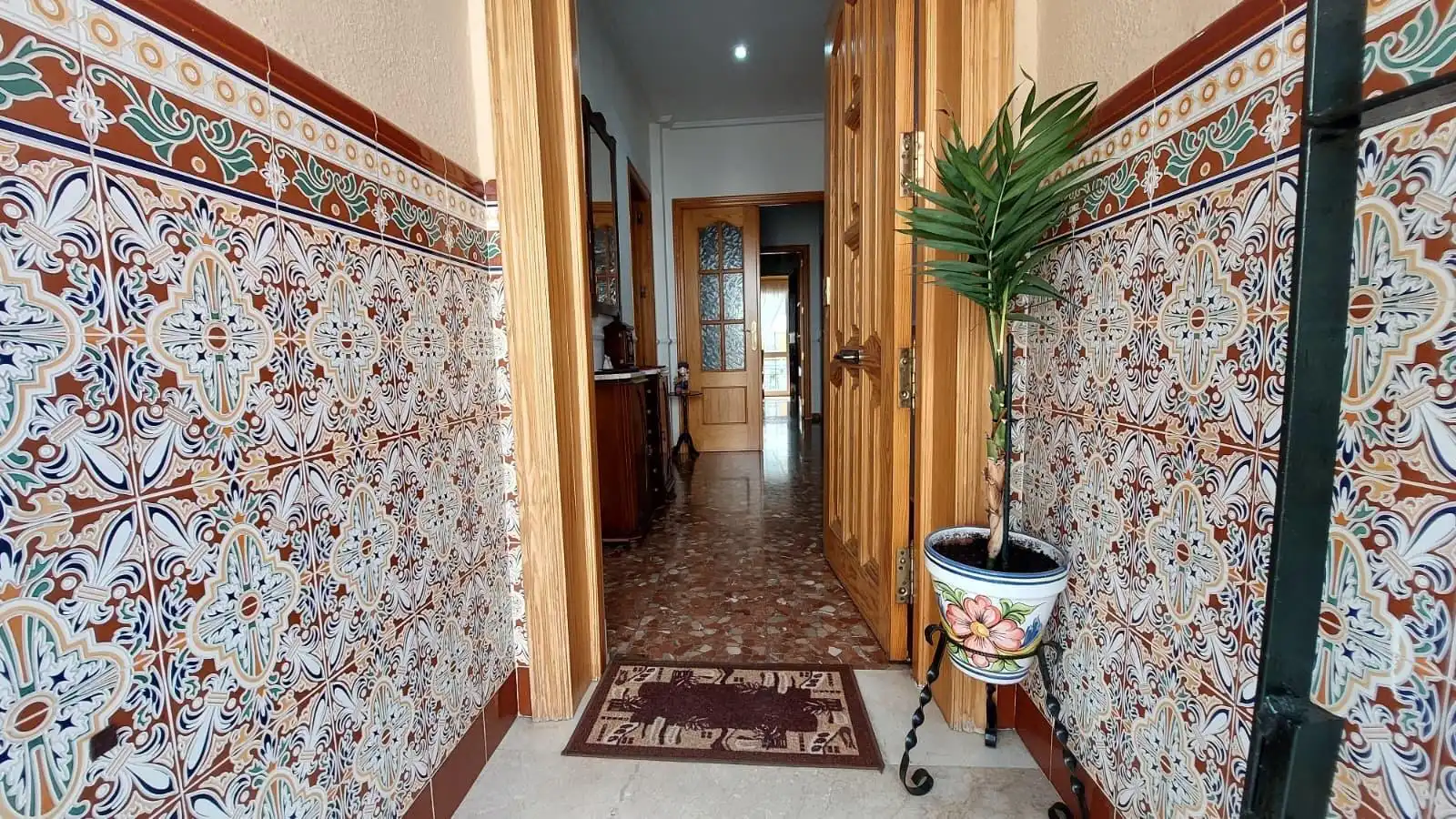 Casa adosada en venda en Córdoba amb Aire condicionat, Terrassa i Traster