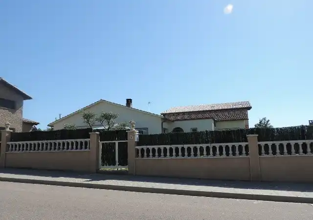 Vista exterior de Piso en venta en Olius