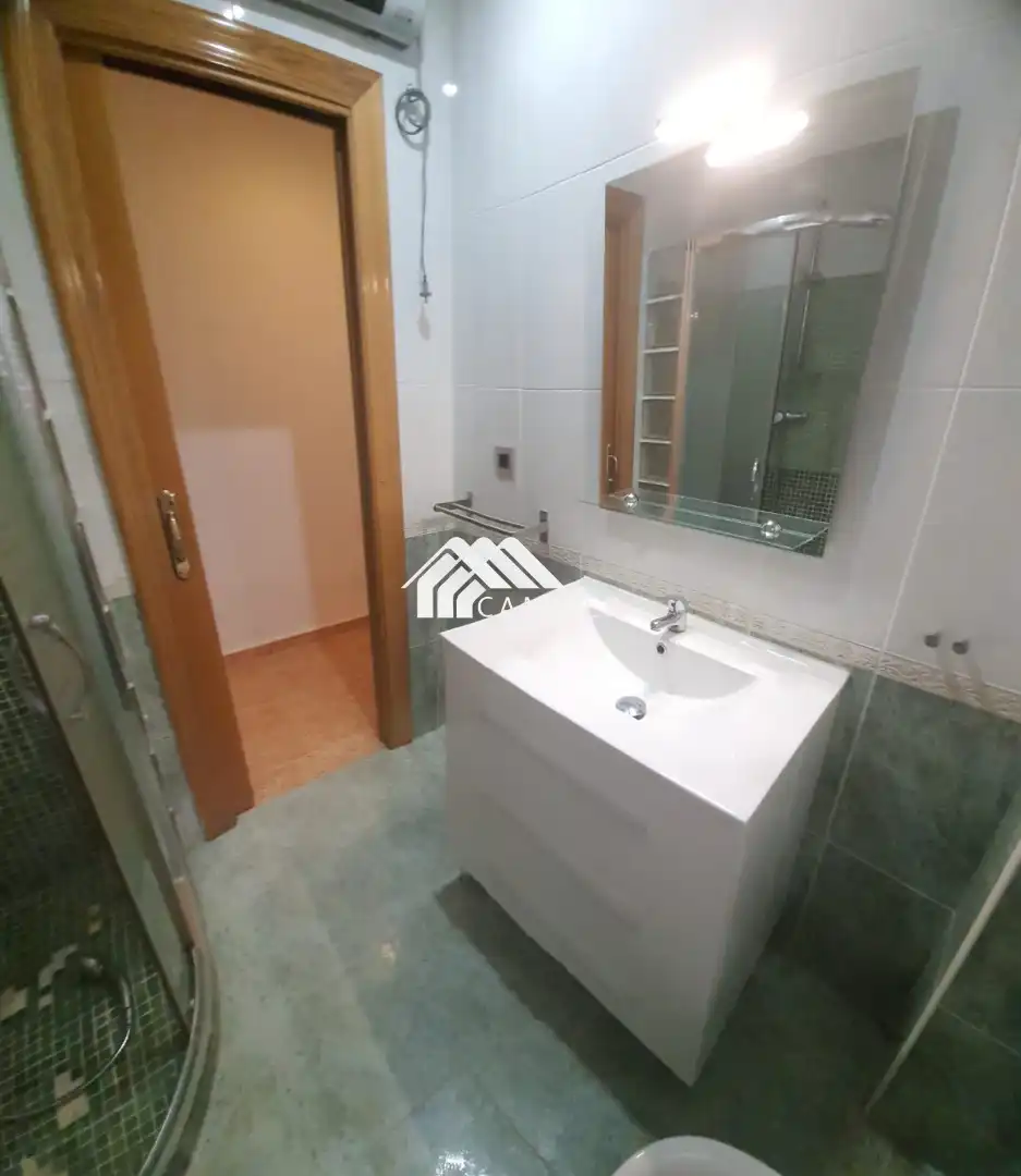 Bathroom of Flat for sale in Albacete  with Air Conditioner, Heating and Furnished