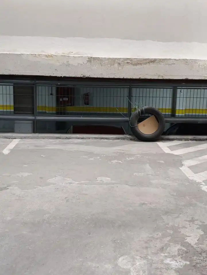 Parking de Piso en venta en Madrid con Aire acondicionado, Calefacción y Parquet