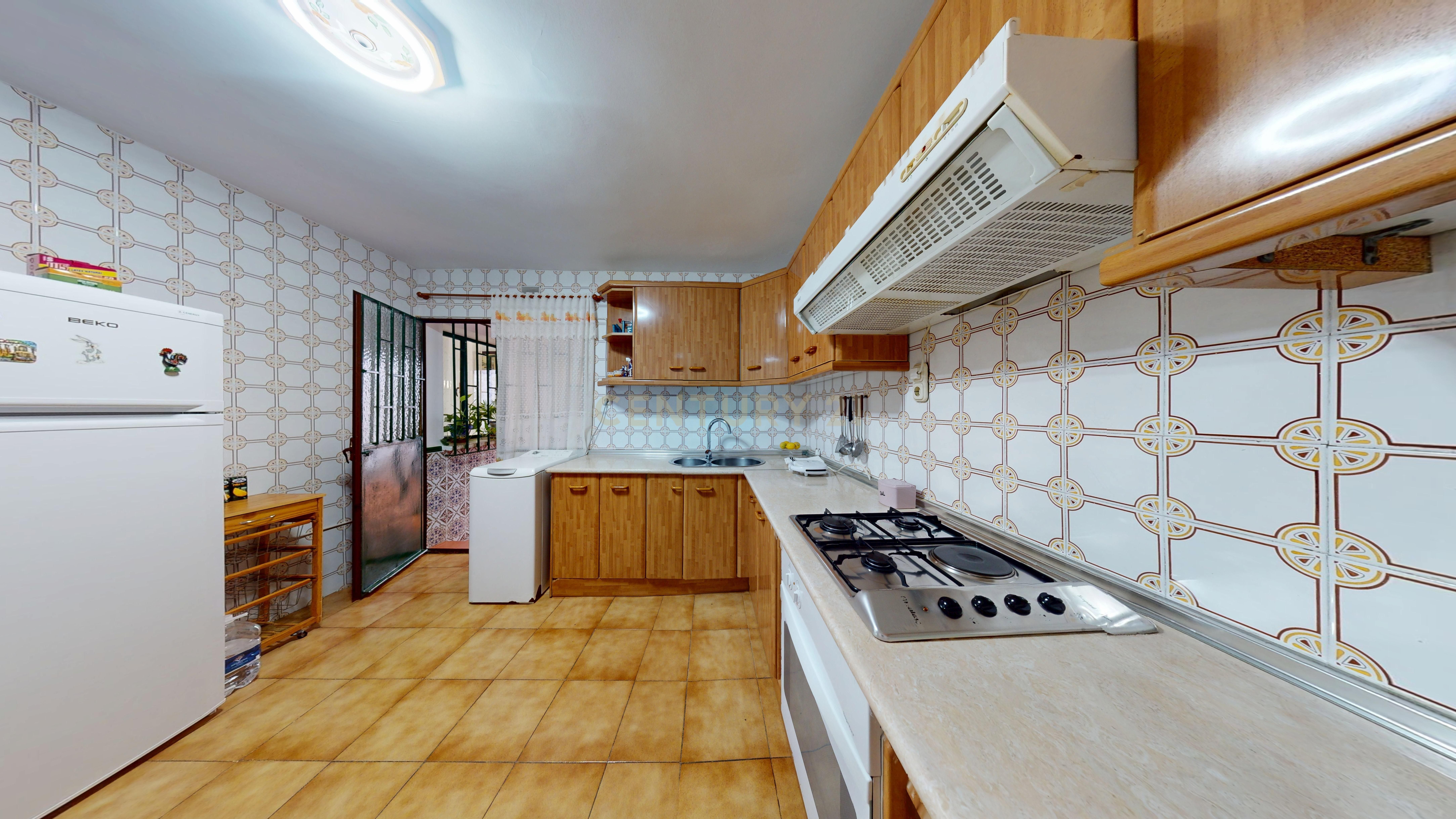 Kitchen of House or chalet for sale in Málaga Capital  with Storage room, Washing machine and TV
