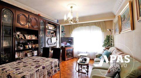 Zona Tetuan Canalejas, próximo a Puertochico en Santander. En venta piso de 3 habitaciones, exterior y luminoso