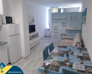 Sala d'estar de Estudi en venda en Torrevieja amb Calefacció, Terrassa i Moblat