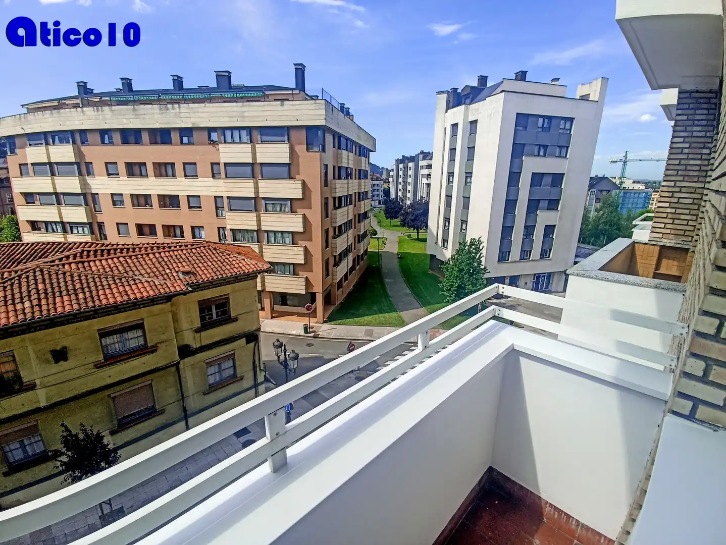 Terrasse von Wohnung zur Miete in Oviedo  mit Heizung, Terrasse und Möbliert