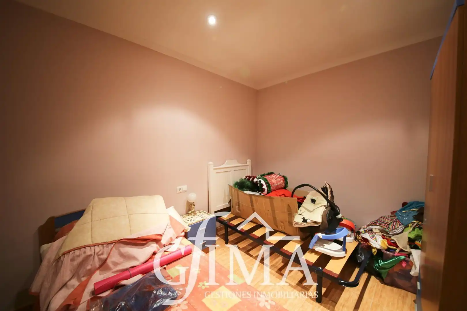 Bedroom of Flat for sale in Tomelloso  with Heating and Balcony