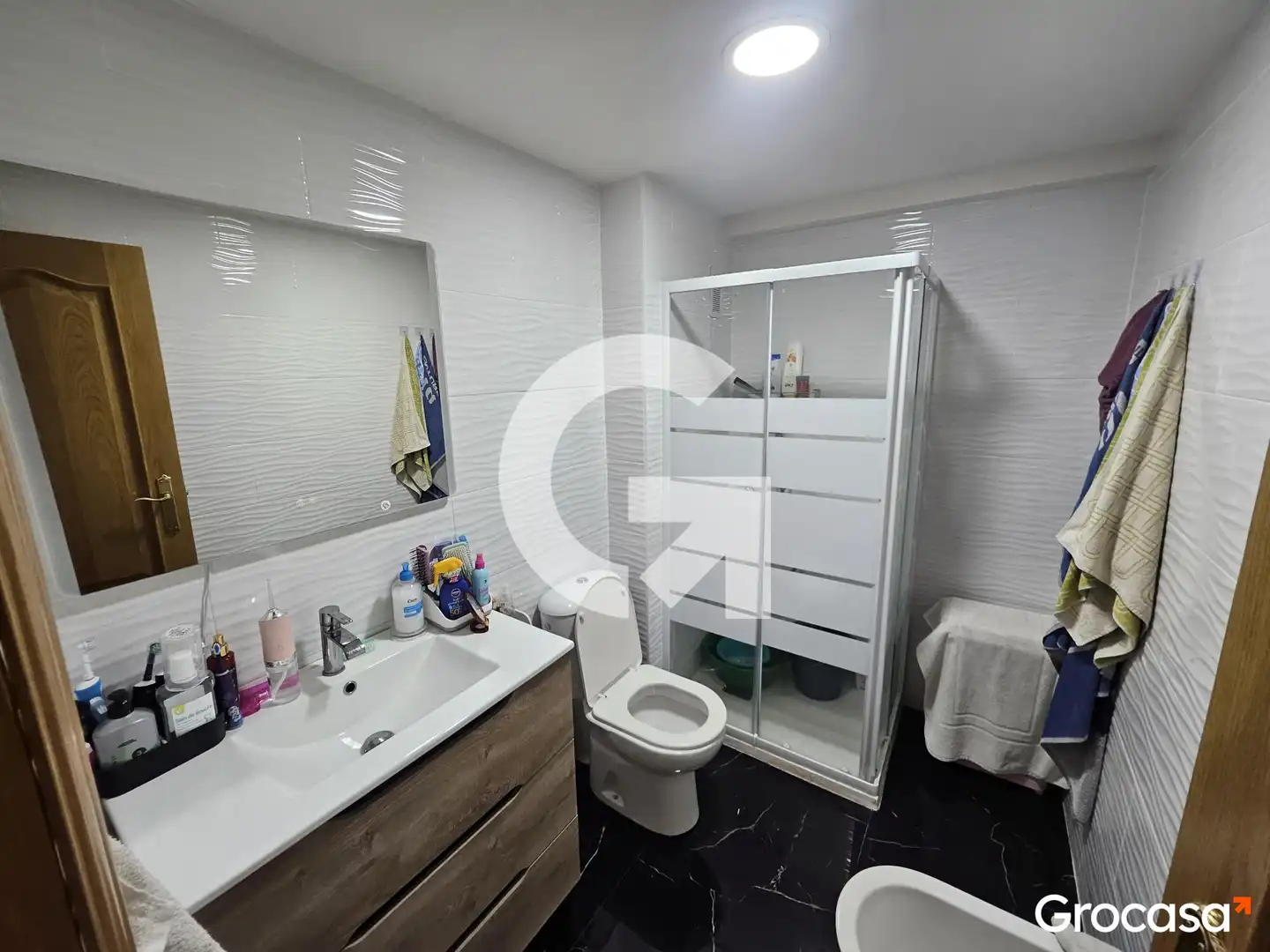 Bathroom of Flat for sale in Gilet