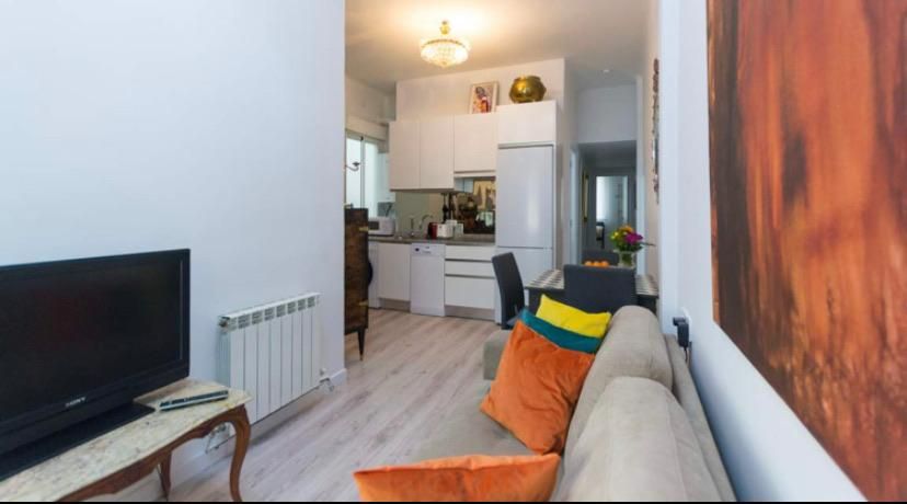 Sala d'estar de Pis de lloguer en  Madrid Capital