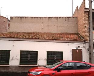 Vista exterior de Casa o xalet en venda en Móstoles