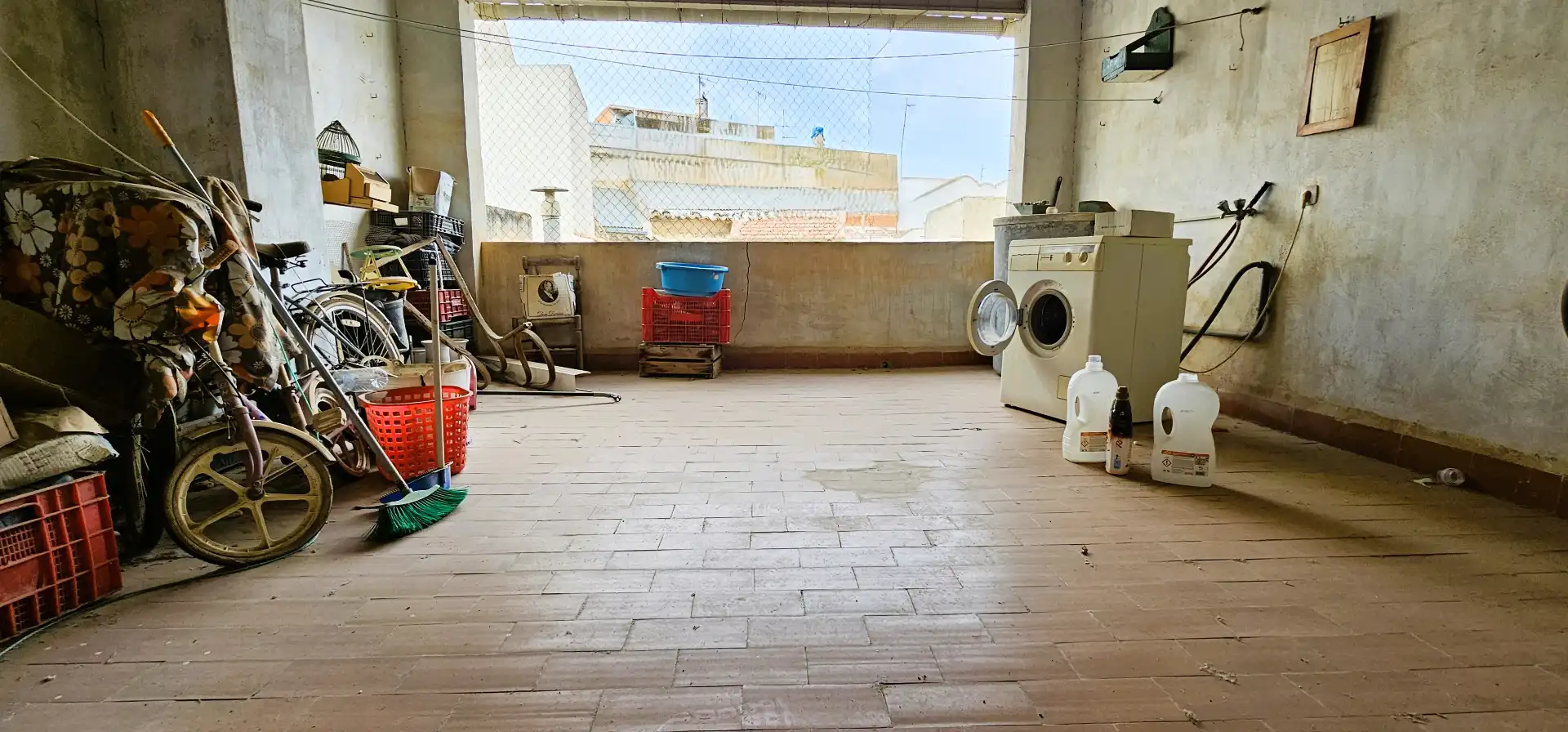 Casa adosada en venta en Totana con Terraza, Trastero y Amueblado