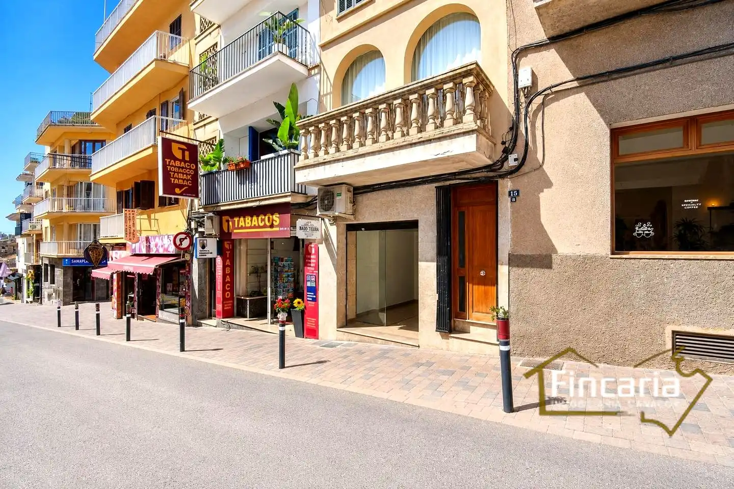 Vista exterior de Local de alquiler en Manacor con Aire acondicionado