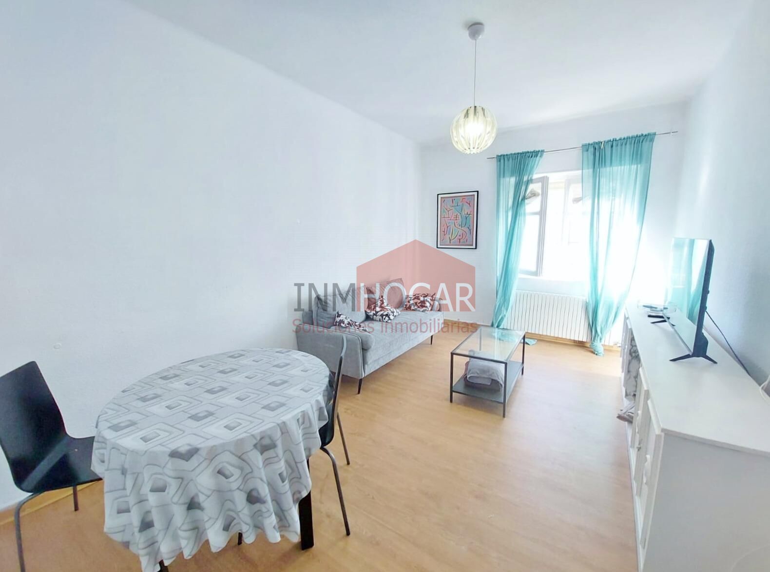 Sala d'estar de Pis en venda en Ávila Capital amb Calefacció, Jardí privat i Terrassa
