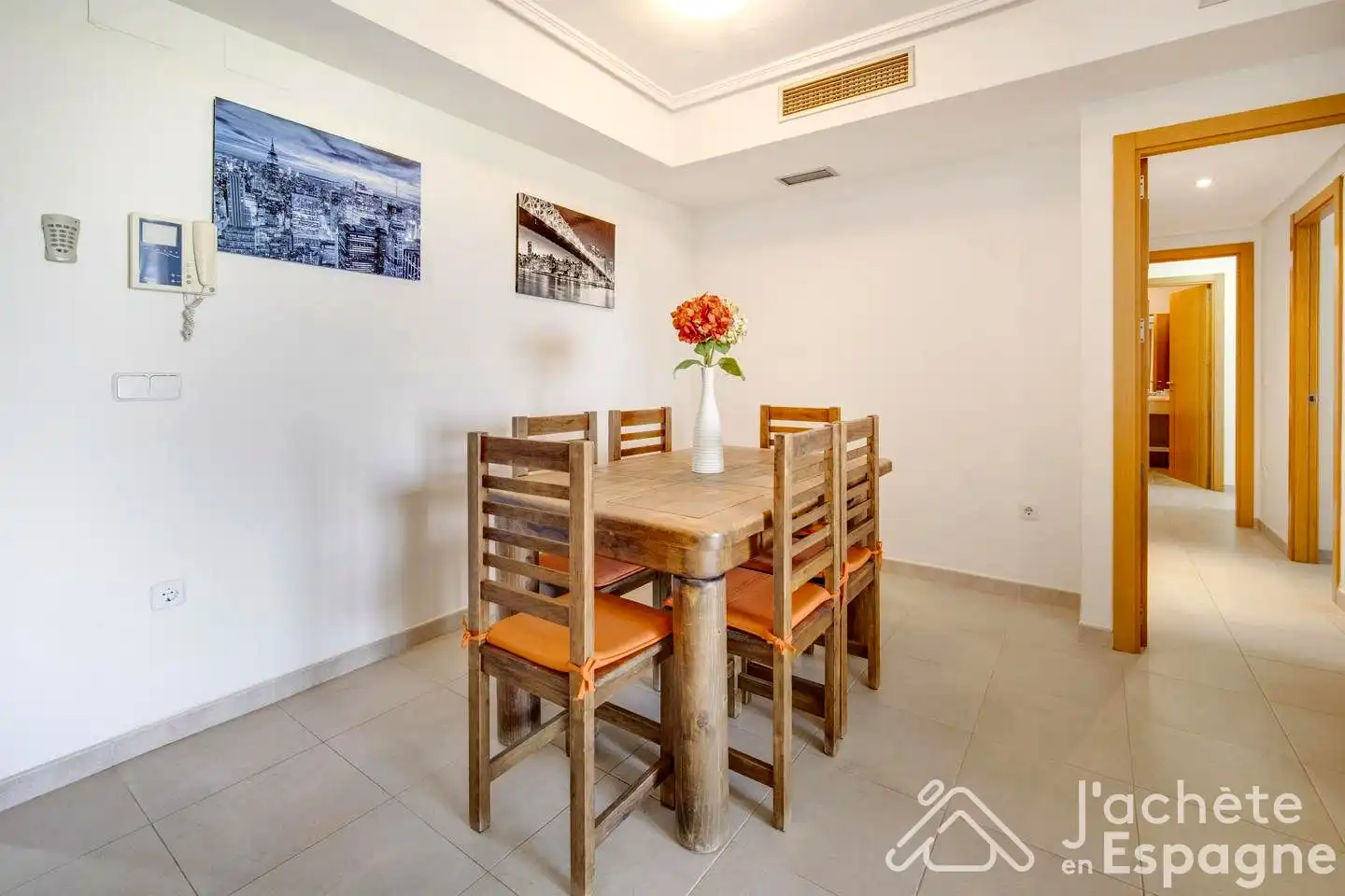 Menjador de Apartament en venda en San Jorge / Sant Jordi amb Aire condicionat, Terrassa i Traster