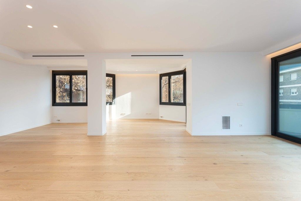 Sala d'estar de Apartament en venda en Fraga amb Aire condicionat, Calefacció i Parquet