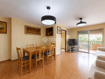 Flat with balcony for sale in La Saïdia