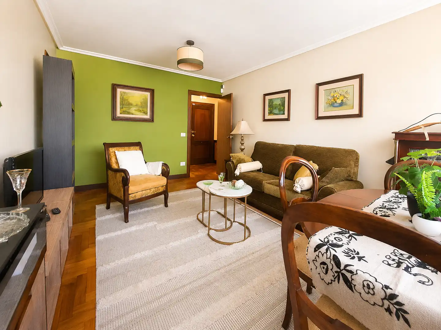 Living room of Flat for sale in Vigo   with Heating, Furnished and Oven