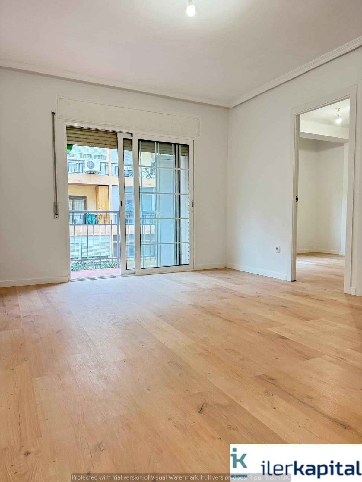 Habitación de Piso de alquiler en  Zaragoza Capital con Aire acondicionado y Calefacción