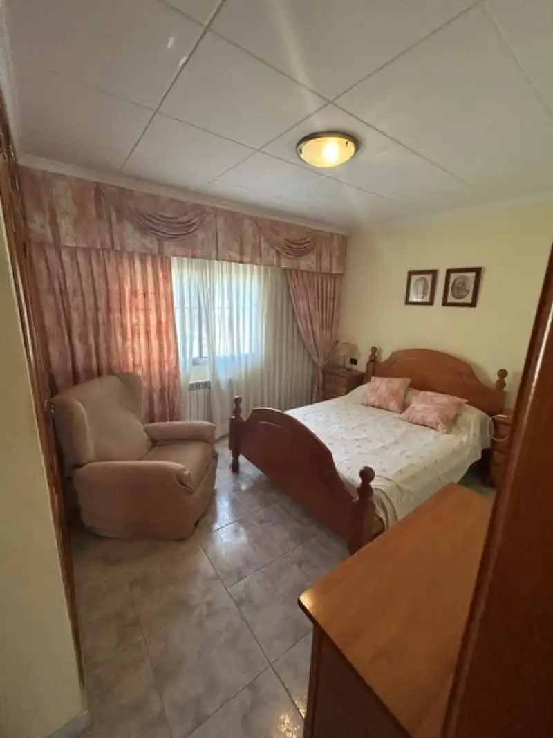 Dormitori de Casa o xalet en venda en Palma de Gandia amb Aire condicionat, Terrassa i Piscina