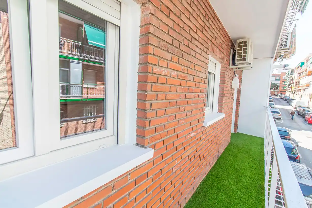 Vista exterior de Piso en venta en Madrid con Aire acondicionado, Calefacción y Terraza