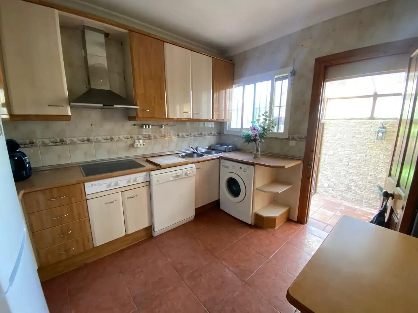 Cocina de Casa o chalet en venta en Los Barrios con Jardín privado y Balcón
