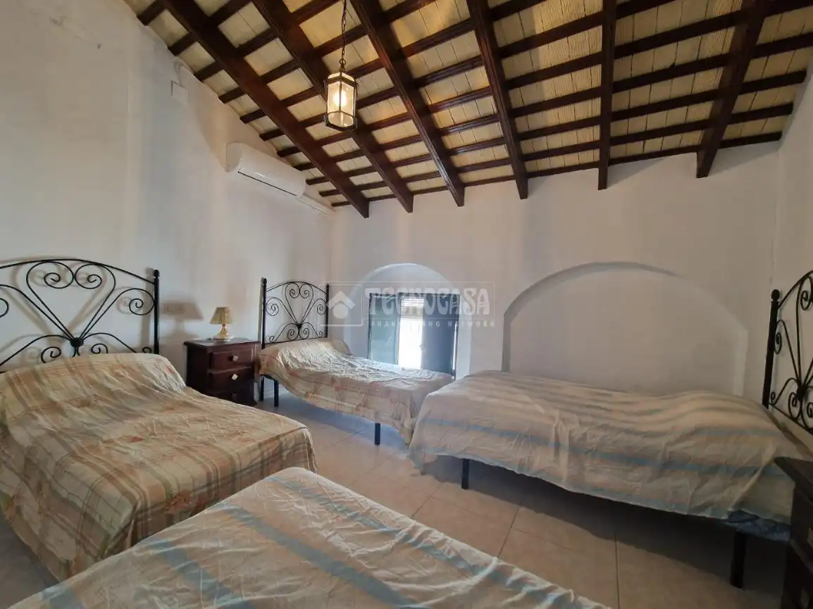 Habitación de Casa adosada en venta en Osuna con Aire acondicionado y Terraza