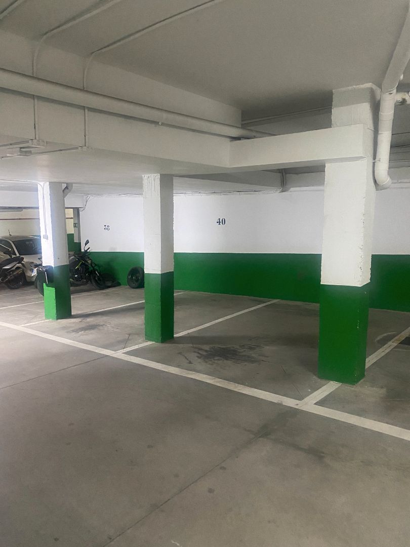Parking of Garage to rent in Sevilla la Nueva