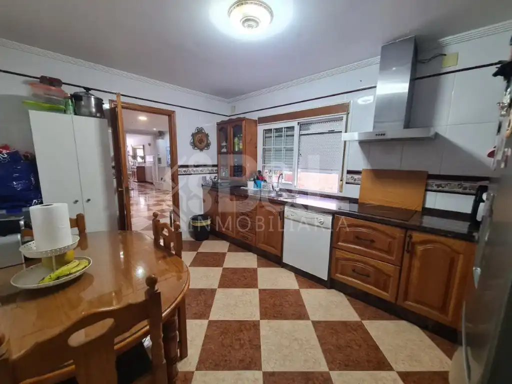 Houses for sale in Nuevo Parque - Los Rosales - Tráfico Pesado