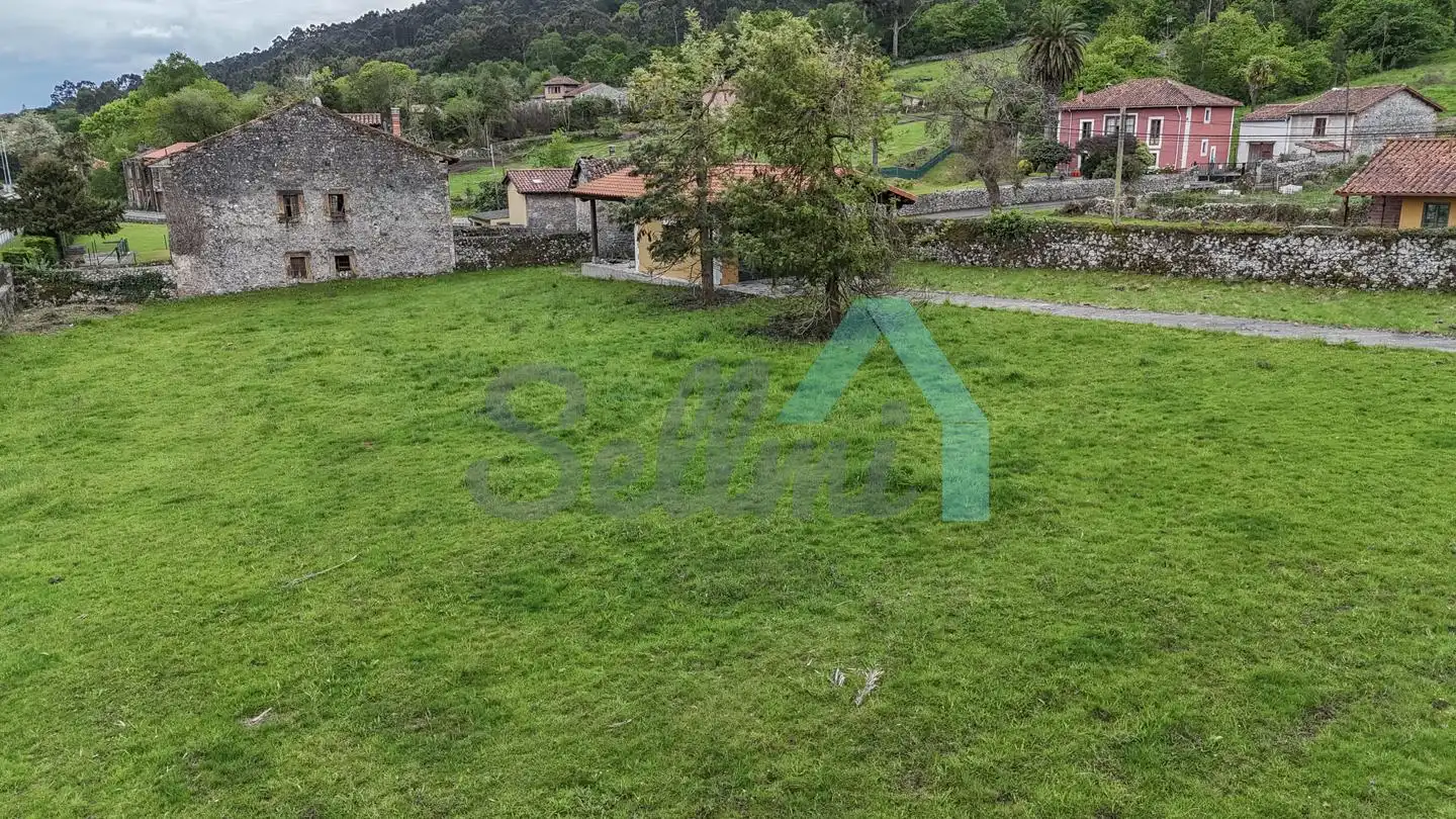 Casa o chalet en venta en Llanes con Calefacción, Jardín privado y Parquet