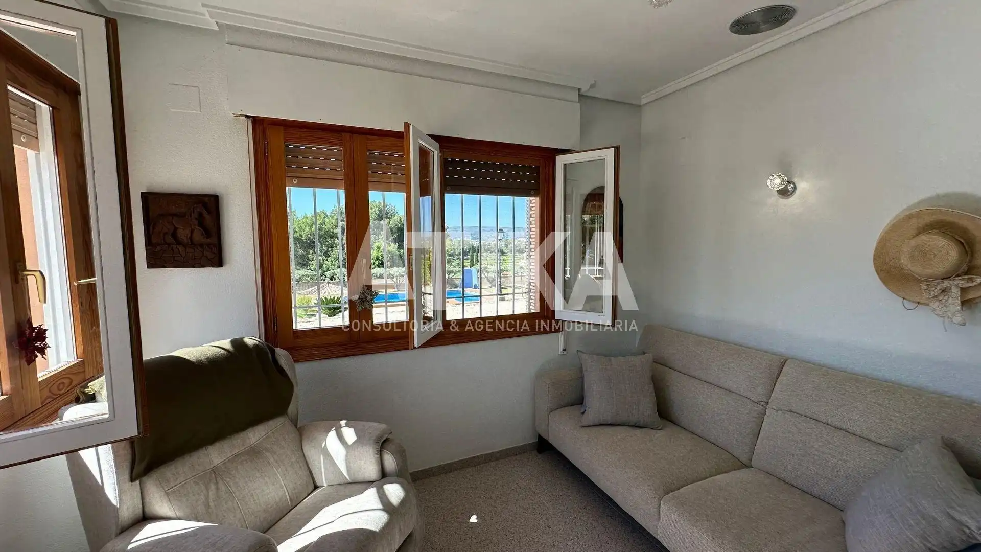 Sala de estar de Casa o chalet en venta en Agullent con Calefacción, Terraza y Trastero