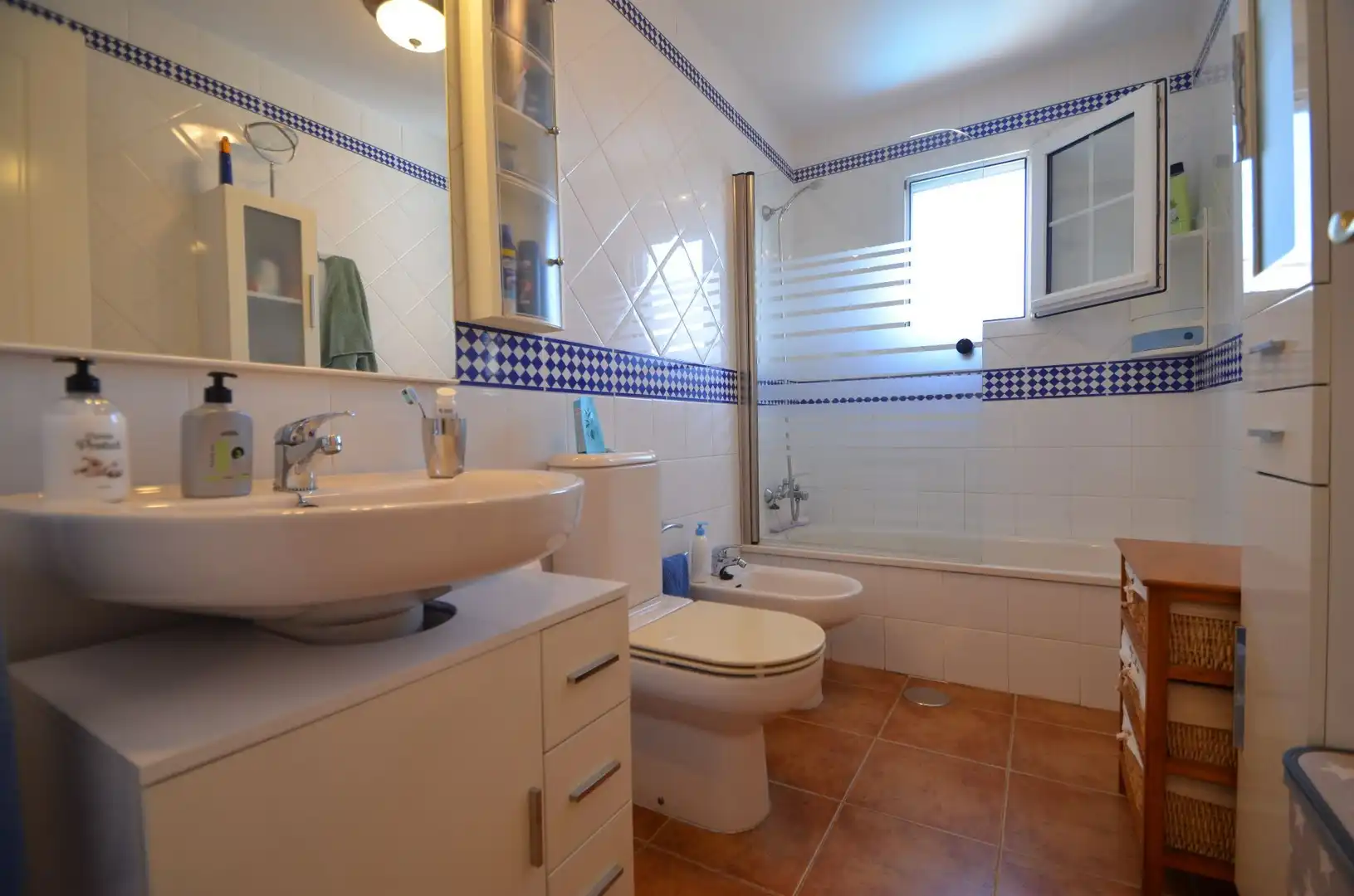 Bathroom of Apartments for sale in Punta del Moral