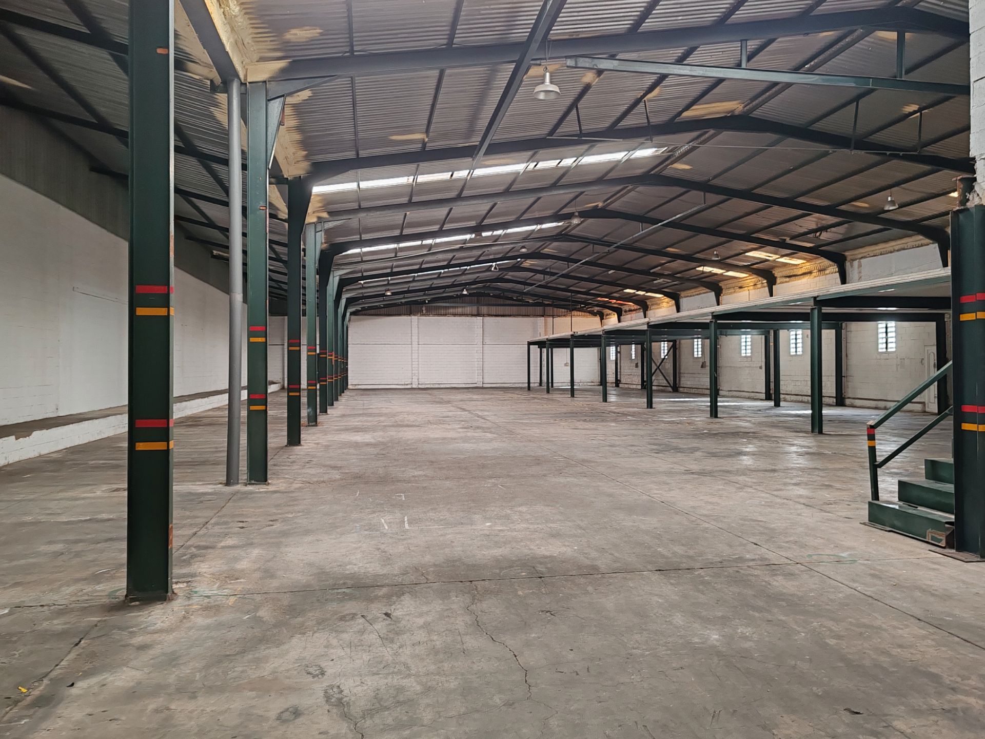 Fabrikhallen zum Verkauf in La Paz