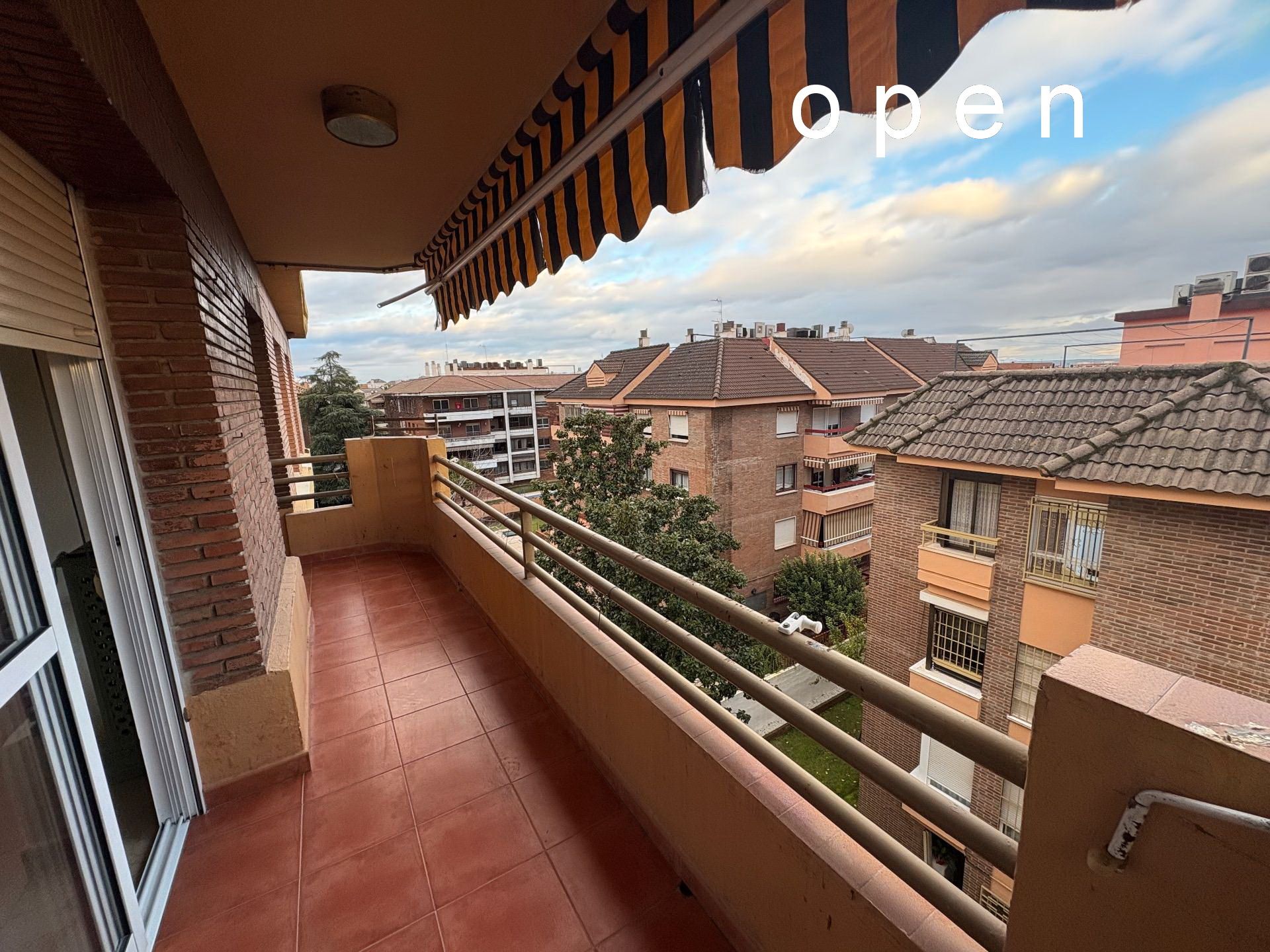 Terrassa de Pis de lloguer en  Córdoba Capital amb Aire condicionat, Calefacció i Terrassa