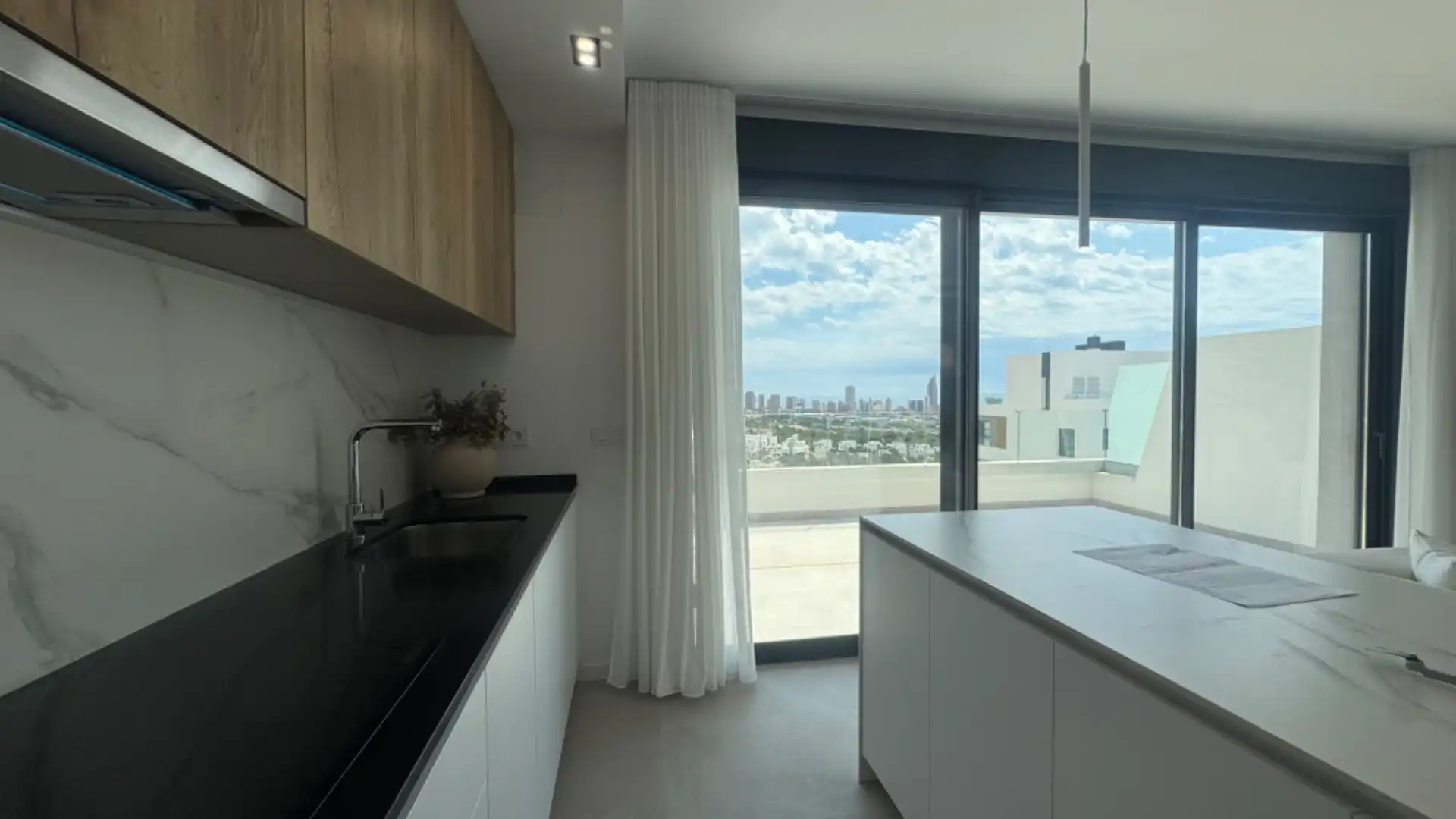 Cuina de Àtic en venda en La Nucia amb Aire condicionat, Terrassa i Traster
