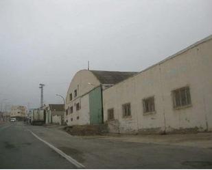 Vista exterior de Nau industrial en venda en Campos del Río