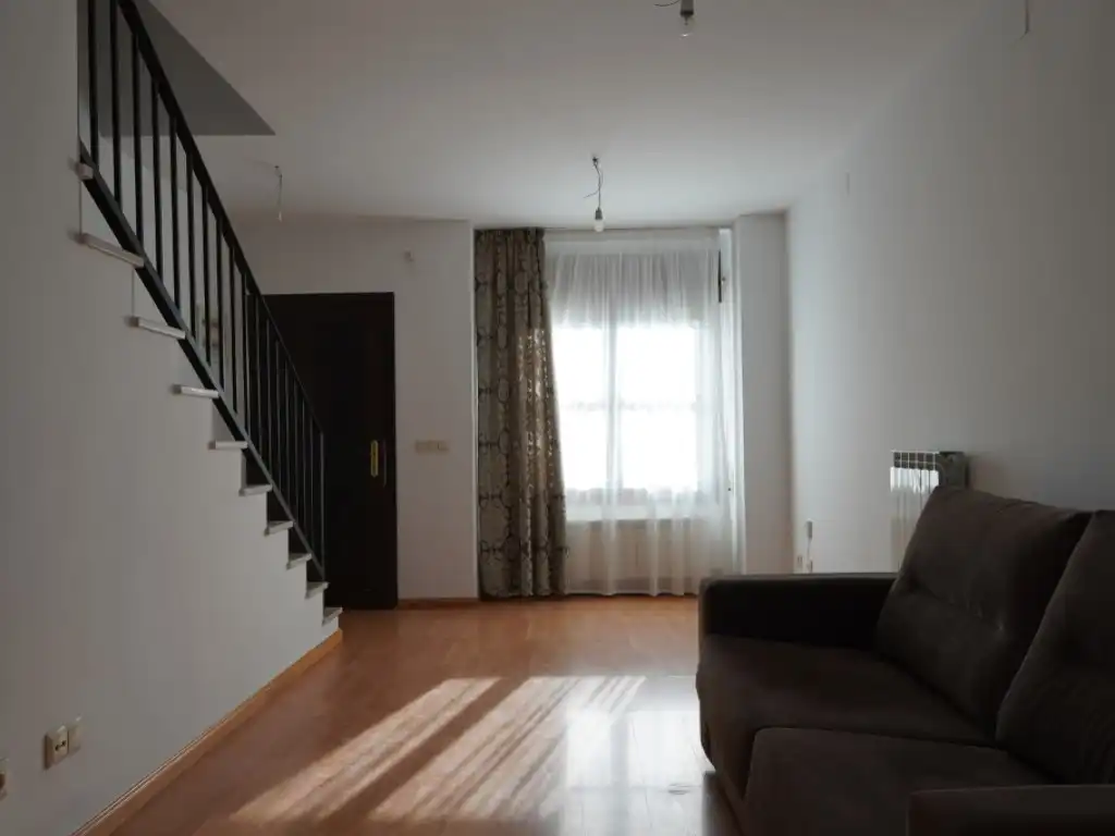 Casa adosada en venta en Calle Ribagorza, 17, Aínsa-Sobrarbe