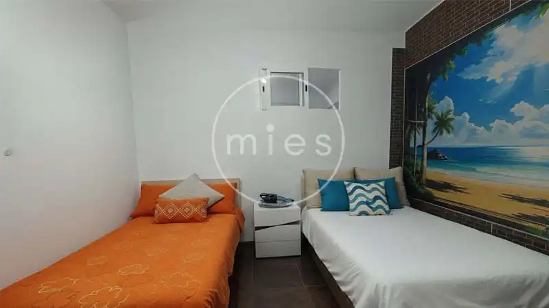 Habitación de Piso en venta en Torrent con Aire acondicionado y Amueblado