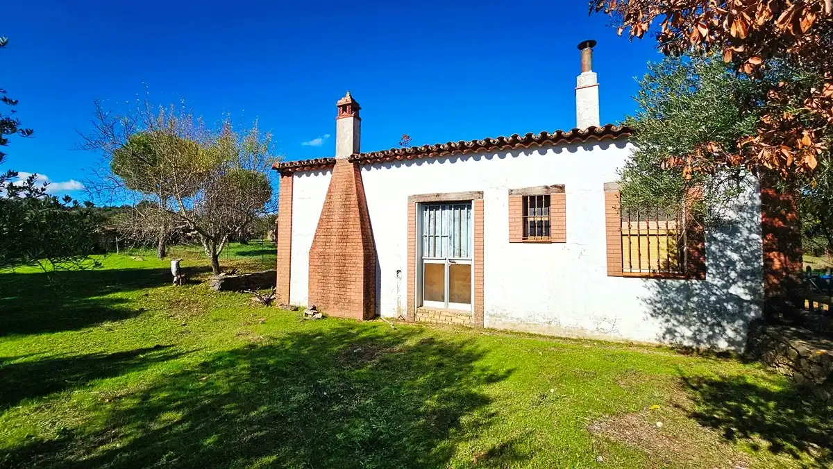 Casa rústica amb jardí en venda a Aracena, imagen 5