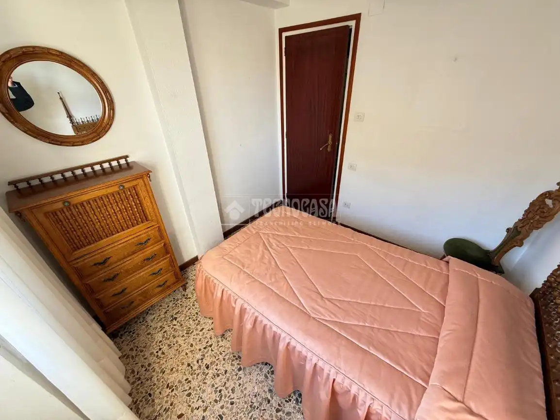 Habitación de Piso en venta en Zaragoza con Calefacción, Trastero y Balcón