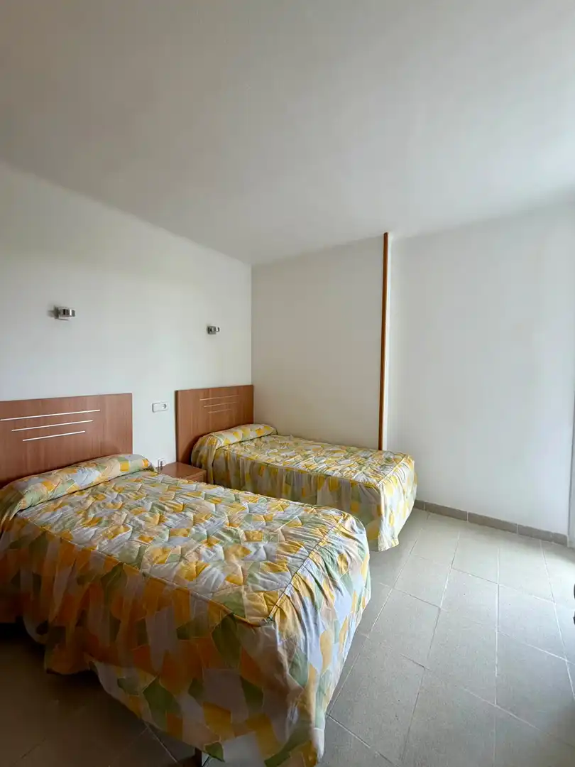 Piso con terraza en venta en Carrer de Joaquim Serra, imagen 12