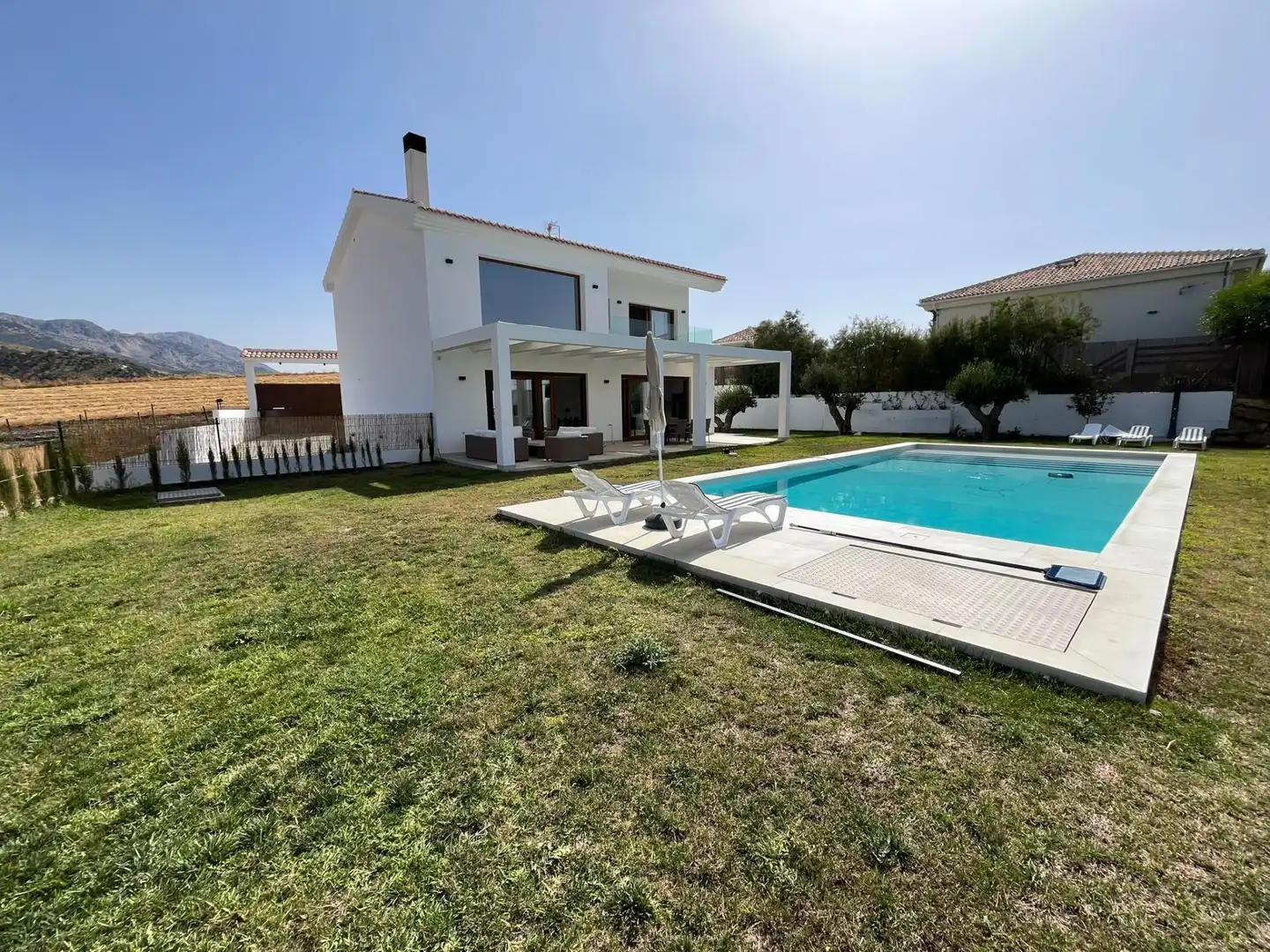 Swimming pool of Houses for sale in Colmenar  with Air Conditioner, Private garden and Terrace