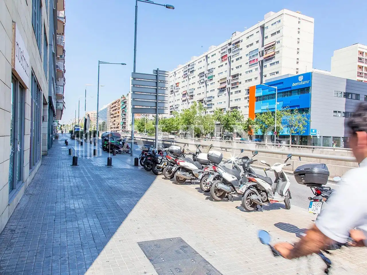 Office space with lift to rent in Gran Via de les Corts Catalanes, imagen 23