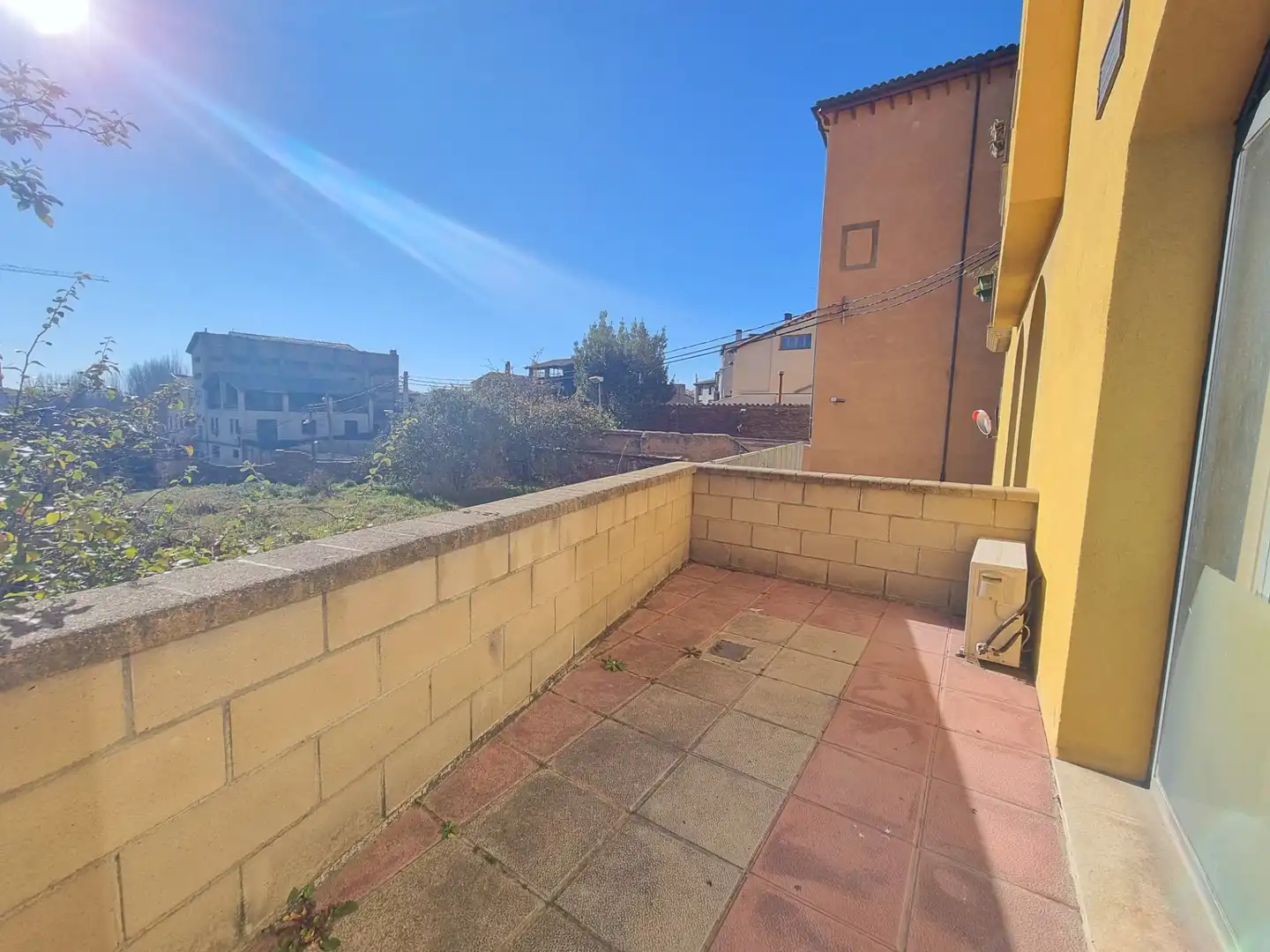 Terrassa de Local en venda en Vic amb Aire condicionat, Calefacció i Terrassa