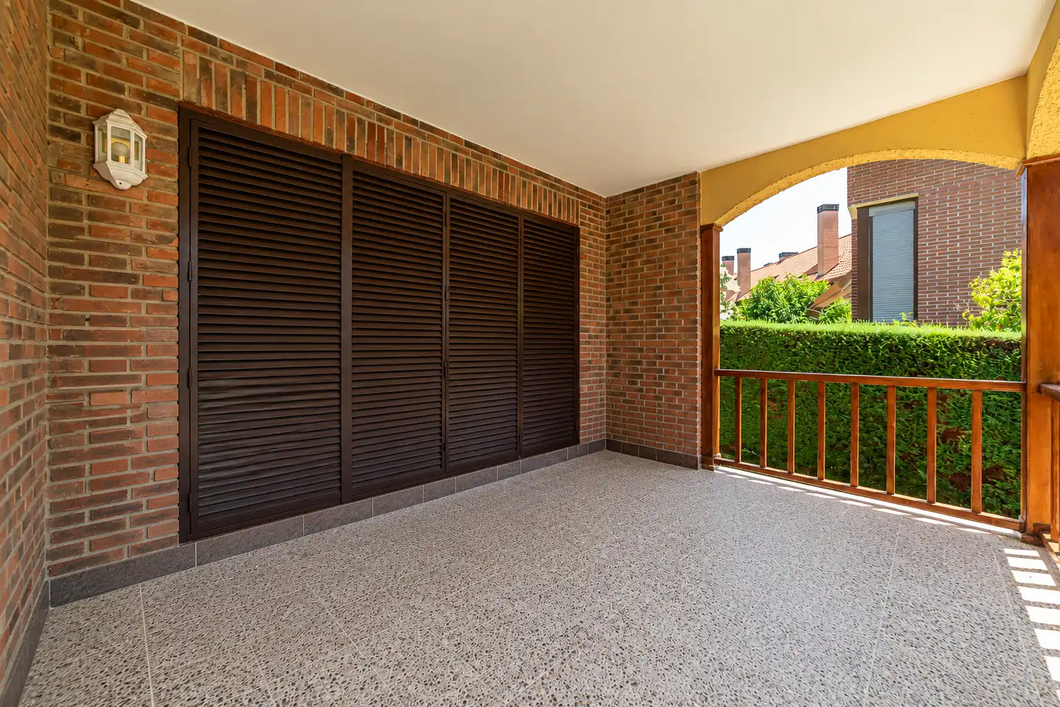 Terrassa de Casa o xalet en venda en Pozuelo de Alarcón amb Calefacció, Jardí privat i Terrassa